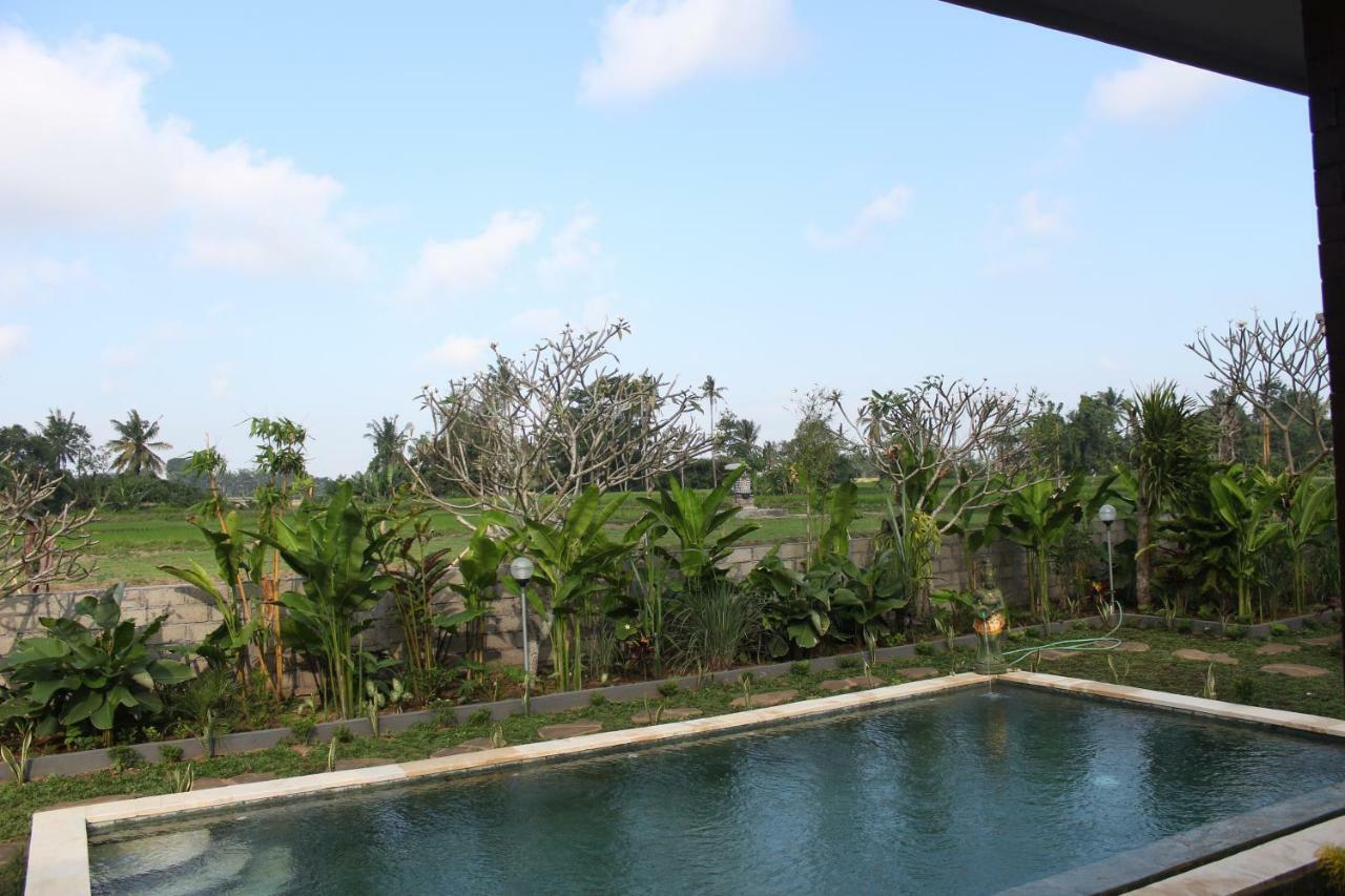 อายุนา แฟมิลี่ อูบุด Hotel ภายนอก รูปภาพ